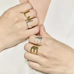 Anillo acabado oro amarillo 18k - Alphabet