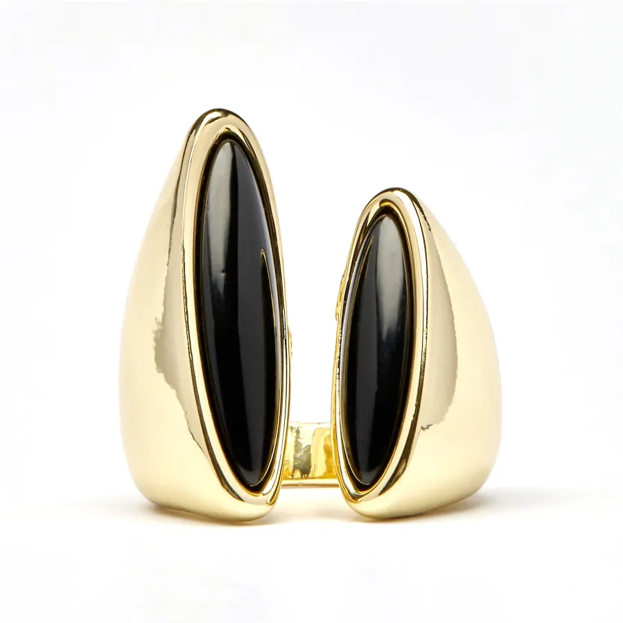 Anillo con Resina Negra acabado oro 18k - Modwi