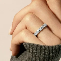 Anillo de Circonita Brillante Acabado En Plata - Navi