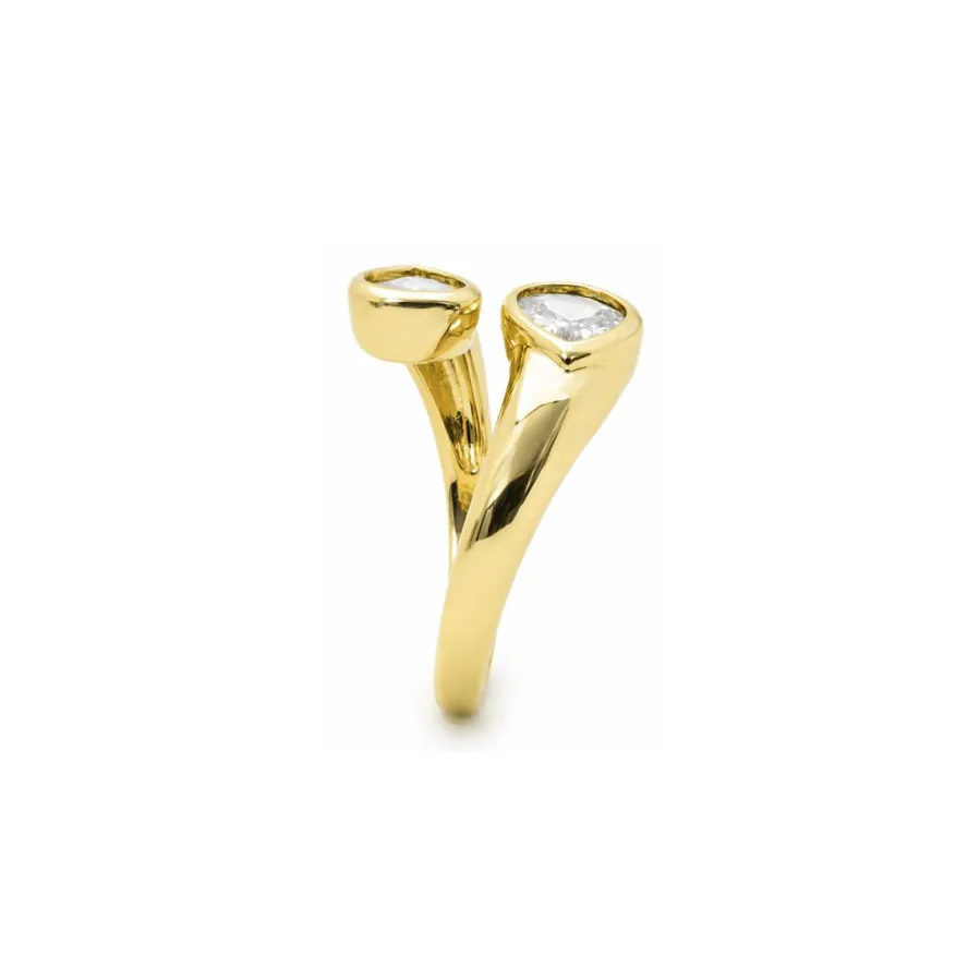 Anillo de Circonita Brillante acabado en oro amarillo de 18k - Zayl