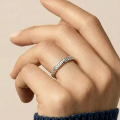 Anillo de Circonita Brillante Acabado En Plata - Frebal