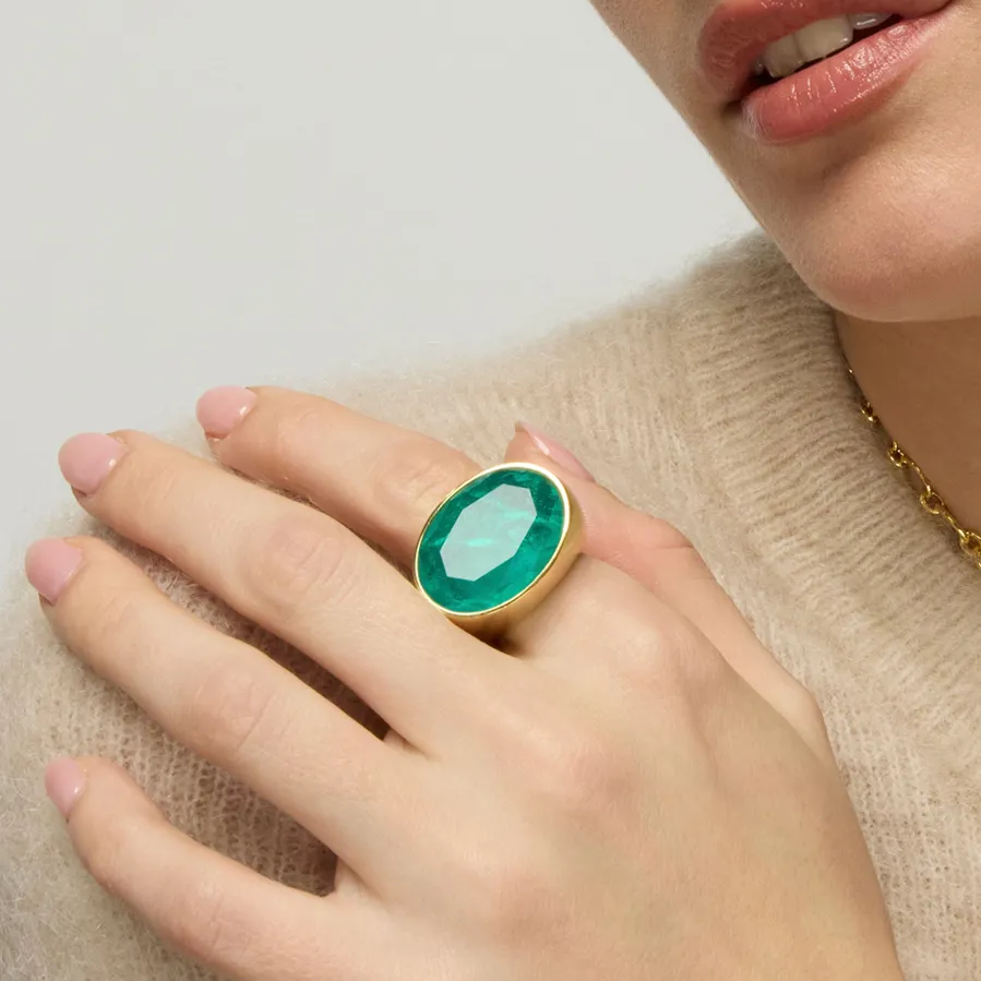 Anillo de Plata de Ley 925 y Circonita Verde acabado oro amarillo de 18k - Jadir