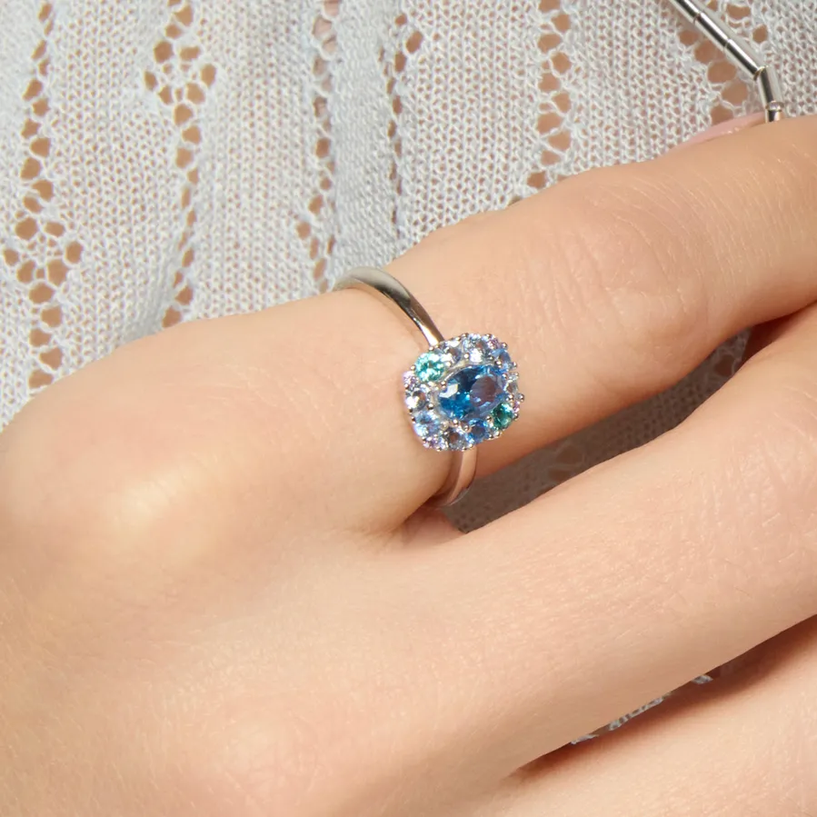 Anillo de Plata de Ley 925 y Circonita Rubí acabado oro amarillo de 18k - Mezay