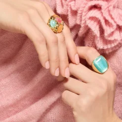 Anillo Sauri de Ojo de Gato Verde acabado oro amarillo de 18k