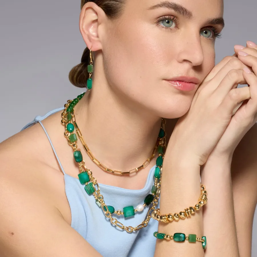 Collar acabado oro amarillo de 18k y Resina Verde - Nyste