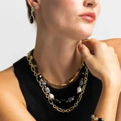 Collar con Resina Negra acabado oro 18k - Nyste