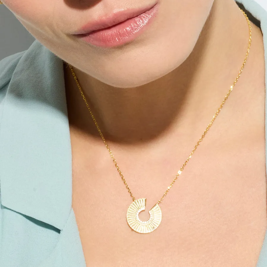 Collar de Plata de Ley 925 y Circonita Brillante acabado oro amarillo de 18k - Dragi