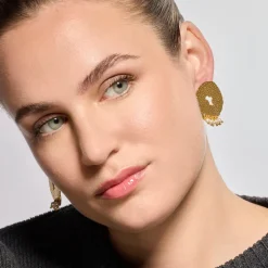 Pendientes acabado oro amarillo de 18k y Perla Blanca - Kuwe