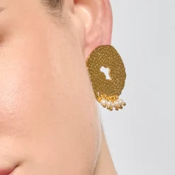 Pendientes acabado oro amarillo de 18k y Perla Blanca - Kuwe