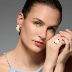 Pendientes acabado oro amarillo de 18k y Madreperla Blanca - Lingo
