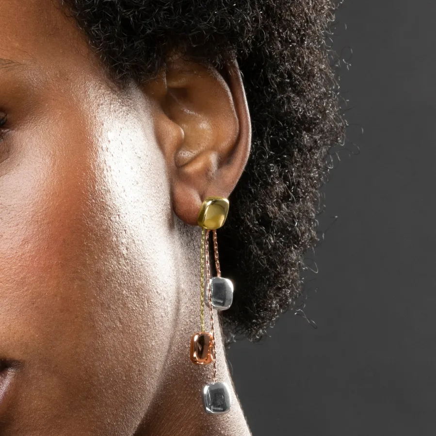 Pendientes acabados en oro amarillo 18K - Daphus