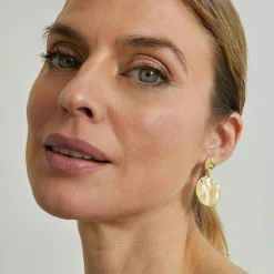Pendientes acabados en oro amarillo 18K - Seriri