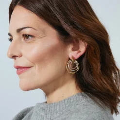 Pendientes acabados en oro amarillo 18K - Ushdao