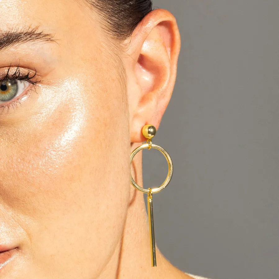 Pendientes acabados en oro amarillo 18K - Coion