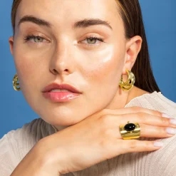 Pendientes acabados en oro amarillo 18K - Carorsa