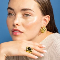 Pendientes acabados en oro amarillo 18K - Carorsa