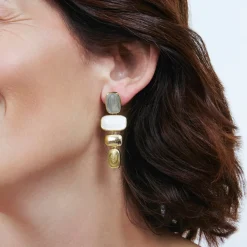 Pendientes de Madreperla Blanca acabado en oro amarillo de 18k - Natha