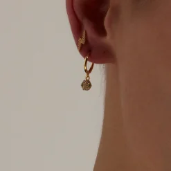 Pendientes de Plata de Ley 925 y Circonita Brillante acabados en oro amarillo 18K - Lipyo