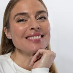 Pendientes de Plata de Ley 925 y Perla Blanca acabados en rodio - Saayn