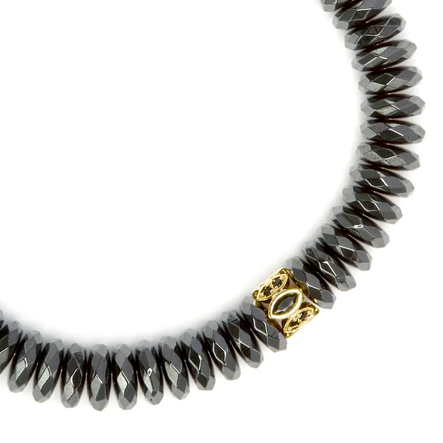Pulsera de Plata de Ley 925 y Hematite acabado en oro amarillo 18k - Lakil