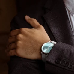Reloj acabado en rodio - Uzrai